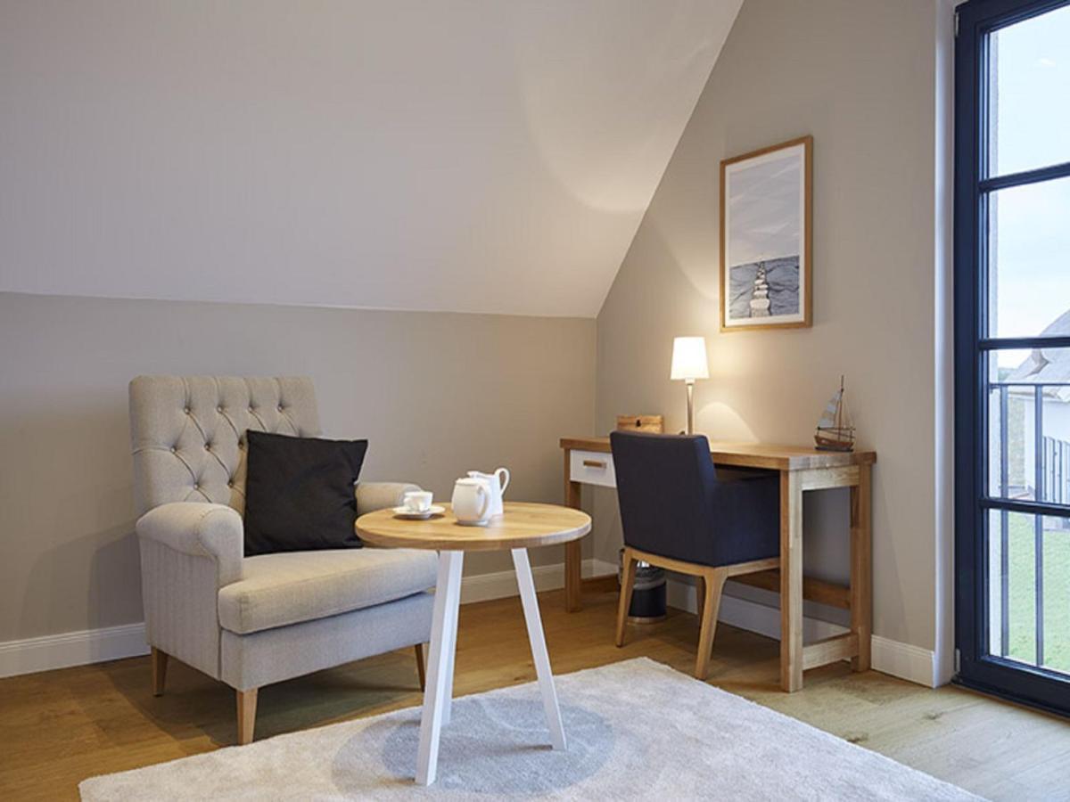 Reetland Am Meer - Premium Reetdachvilla Mit 3 Schlafzimmern, Sauna Und Kamin F14 Dranske Exterior foto